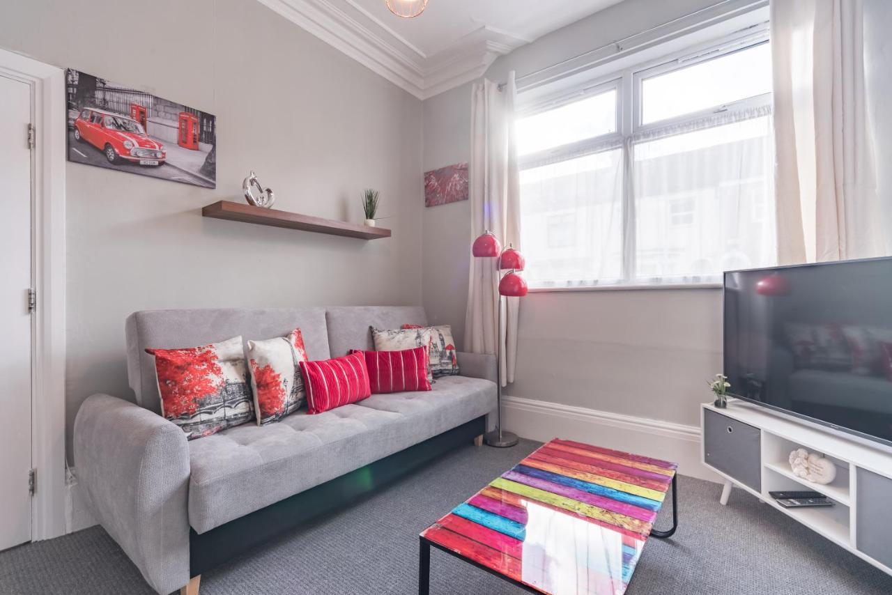 3 Bedroom Saks - 2 Living Area House In Newland Ave Hull Kingston upon Hull Eksteriør billede